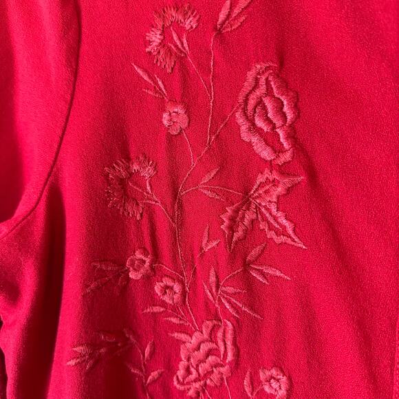 Agil Comell women’s tunic blouse button-down red embroidered roll tab sleeve - Picture 9 of 10